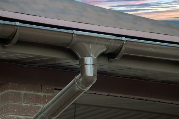 Building Gutter Installation in Knightdale