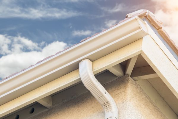 Seamless Gutter Replacement in Knightdale